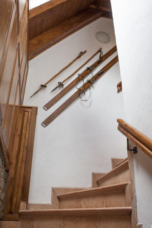 Eth Humarau De Co De Bernat Apartment Mont Bagian luar foto