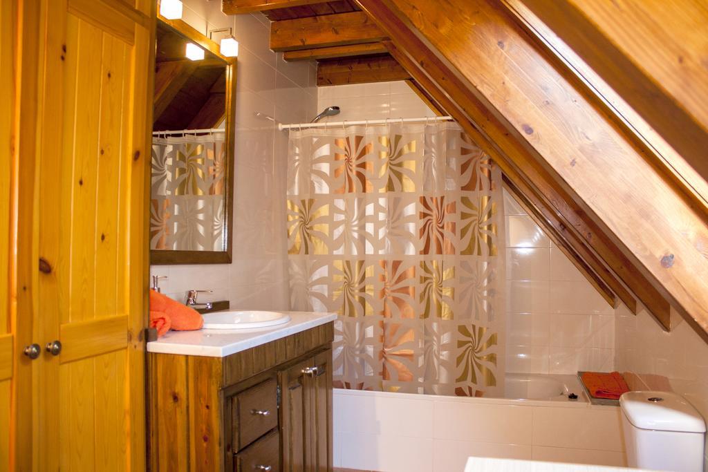 Eth Humarau De Co De Bernat Apartment Mont Bagian luar foto